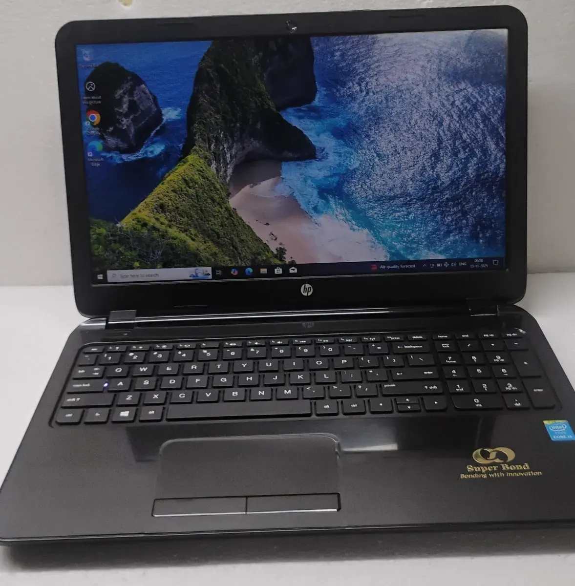 i3 4th generation 8GB Ram and Hard disk 500GB screen size 16 " all working