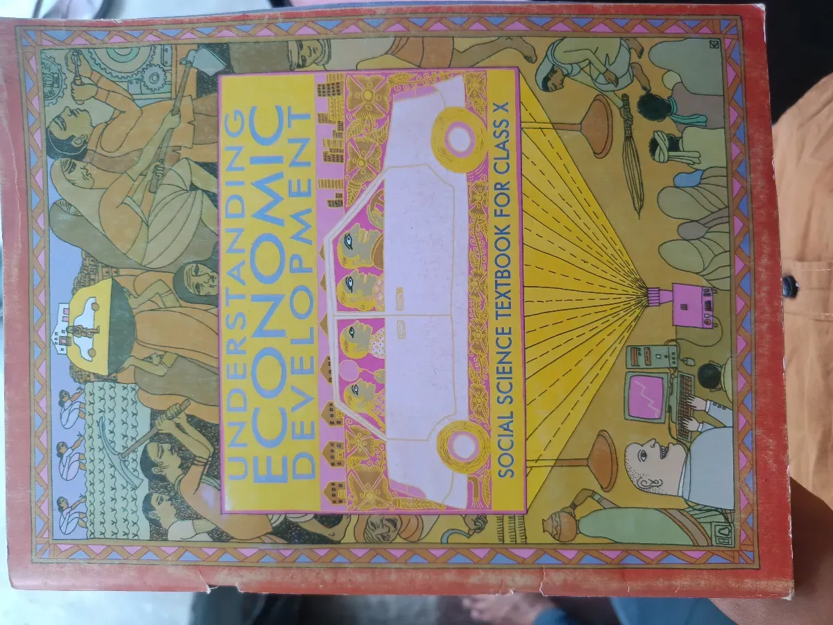 Class 10th Cbse Economics Book ( English Edition)